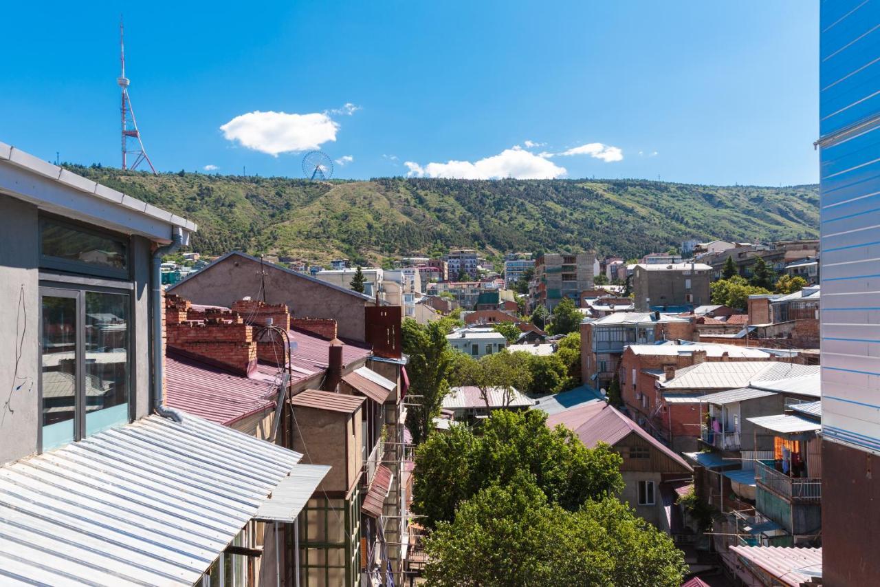 Nini'S Lofts At The Melikishvili Street Тбилиси Екстериор снимка