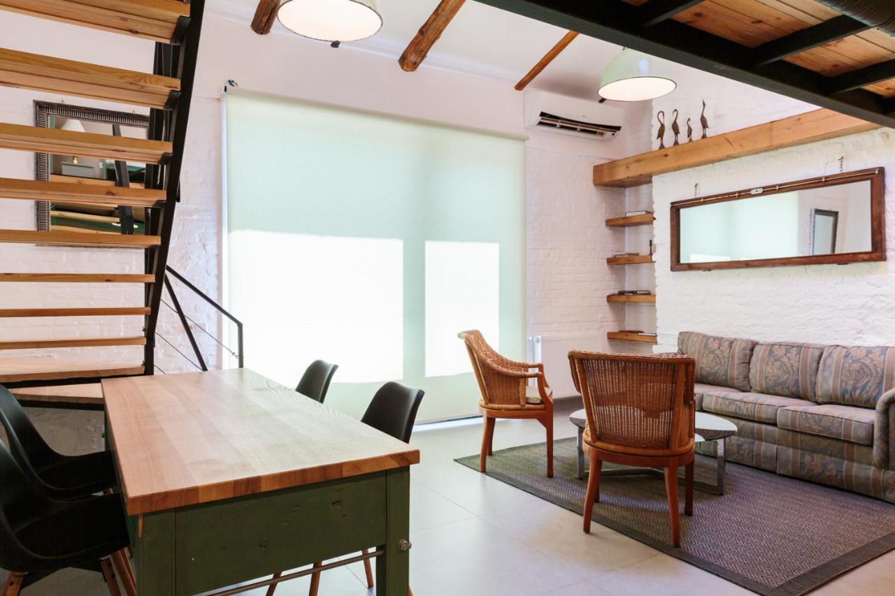 Nini'S Lofts At The Melikishvili Street Тбилиси Екстериор снимка